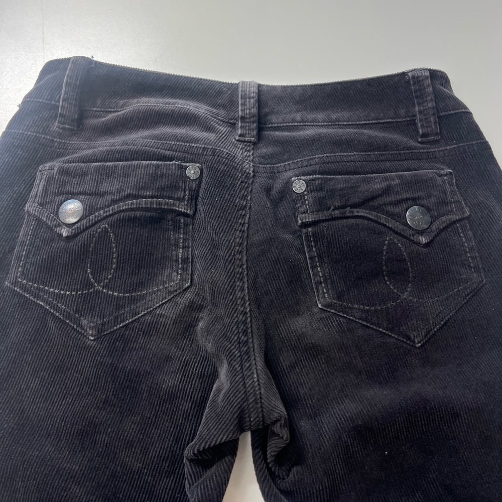 UnionBay Beautiful corduroy brown pants. Women flair pants.5 pockets Y2K pants🤎